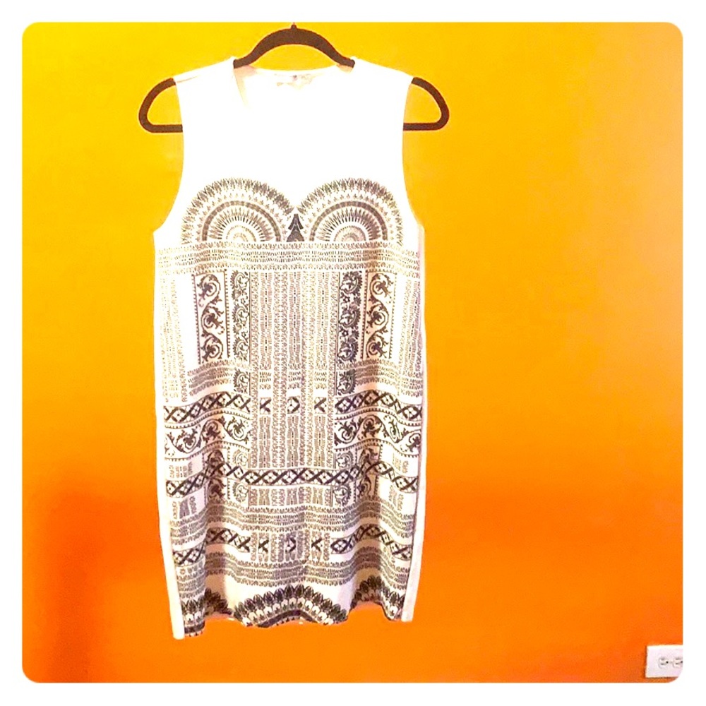 Zara White dress with printed detail.